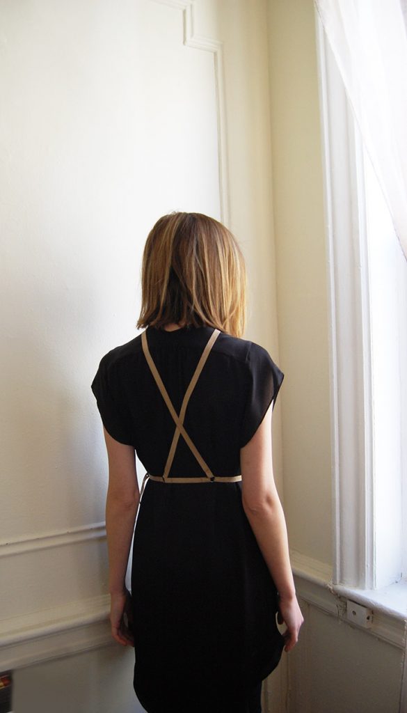 DE SMET  DIY: SUEDE HARNESS