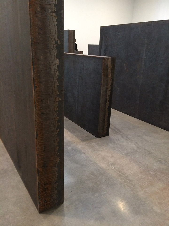 Richard-Serra-Exhibit-NYC-6-de-smet-dossier