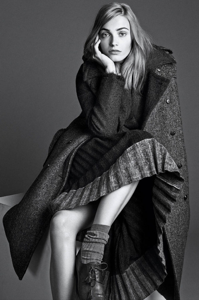 The-Gray-Lady-4-Anna-Jagodzinska-By-Lachlan-Bailey-For-Wsj-September-2014-de-smet-dossier