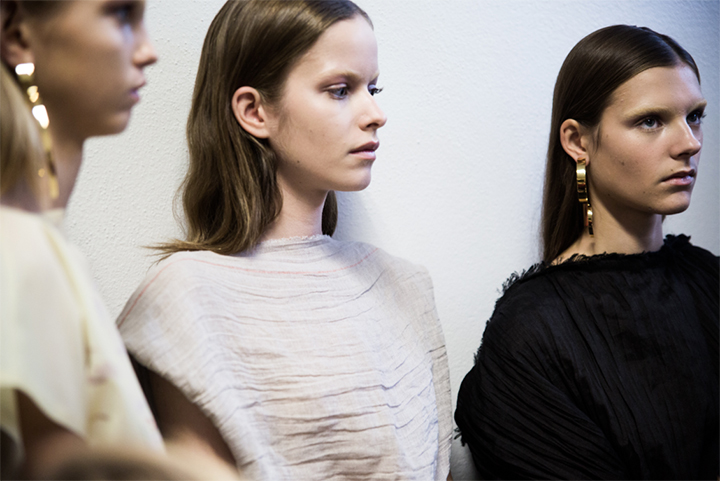 best-of-backstage-CR-Fashion-book-loewe-spring-2015-de-smet-dossier