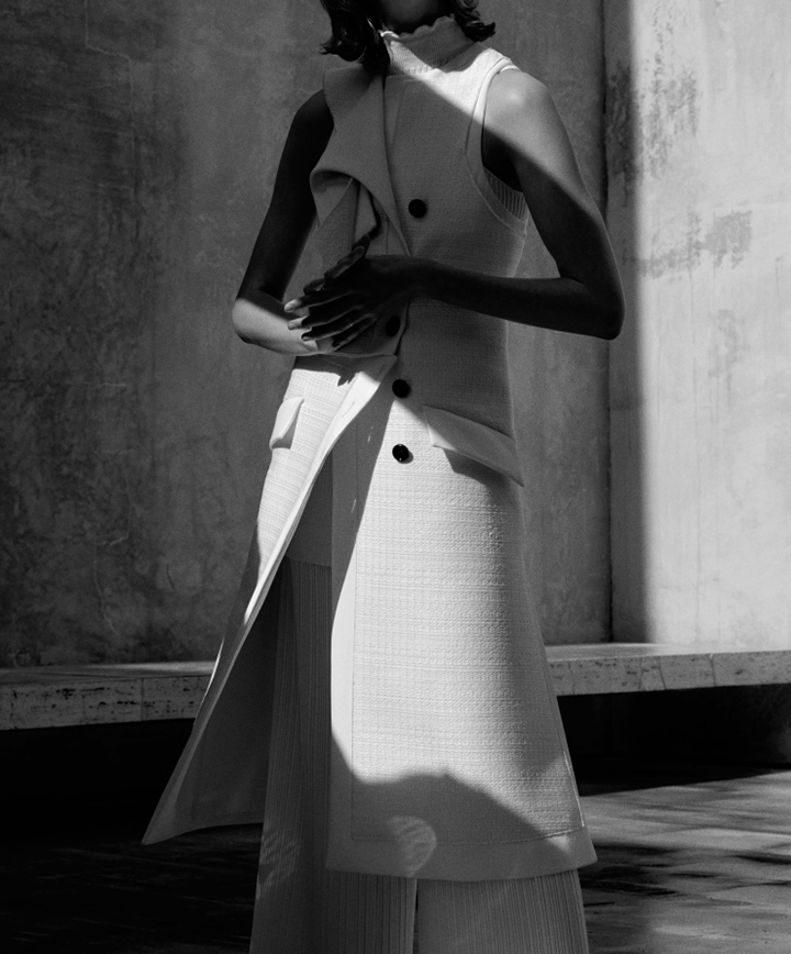 annely-bouma-by-julia-noni-for-harpers-bazaar-us-decemberjanuary-easy-spring-5-de-smet-dossier