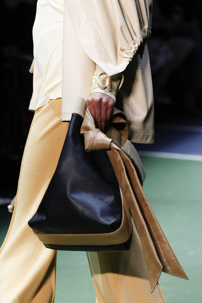 best-of-paris-fw-fall-2016-celine-de-smet-dossier