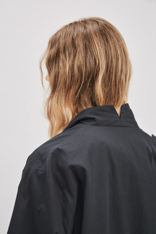 asymmetrical-overcoat-trench-black-coat-de-smet-made-in-new-york-8