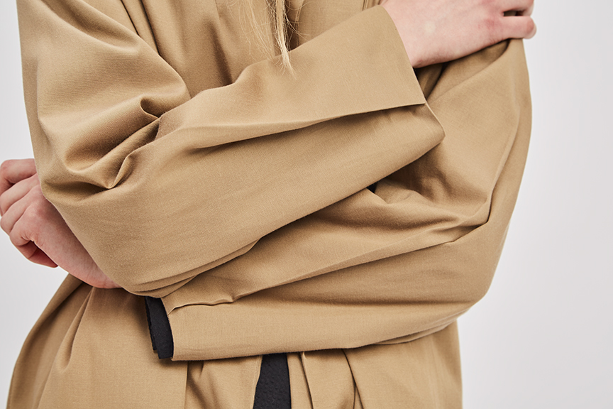 asymmetrical-overcoat-trench-bosc-camel-coat-de-smet-made-in-new-york-3