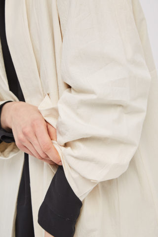 asymmetrical-overcoat-trench-canvas-cream-ivory-coat-de-smet-made-in-new-york-6