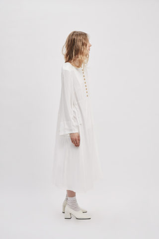 button-up-convertible-dress-starch-white-dress-wear-three-ways-de-smet-made-in-new-york-10