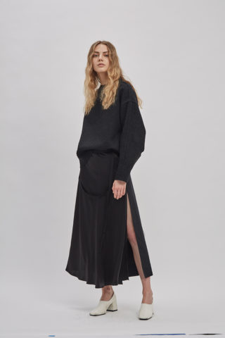 reversible-wrap-skirt-black-poppyseed-de-smet-made-in-new-york-a