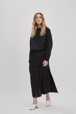 reversible-wrap-skirt-black-poppyseed-de-smet-made-in-new-york