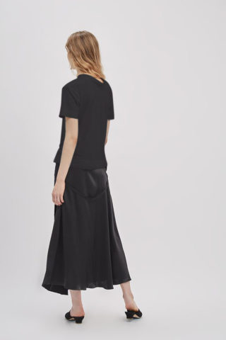 fall-back-tee-black-t-shirt-poppyseed-made-in-new-york-6-desmet