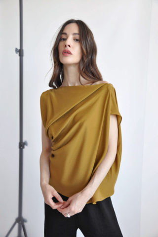 bausch-blouse-draped-asymmetric-silk-top-made-in-new-york-de-smet-2