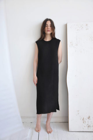 serra-shift-dress-tunic-micro-pleat-dress-black-dress-black-shift-dress-made-in-new-york-de-smet-3