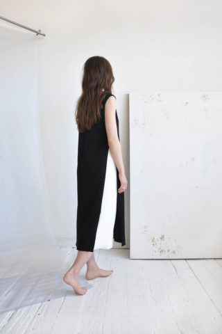 serra-shift-dress-tunic-micro-pleat-dress-black-dress-black-shift-dress-made-in-new-york-de-smet