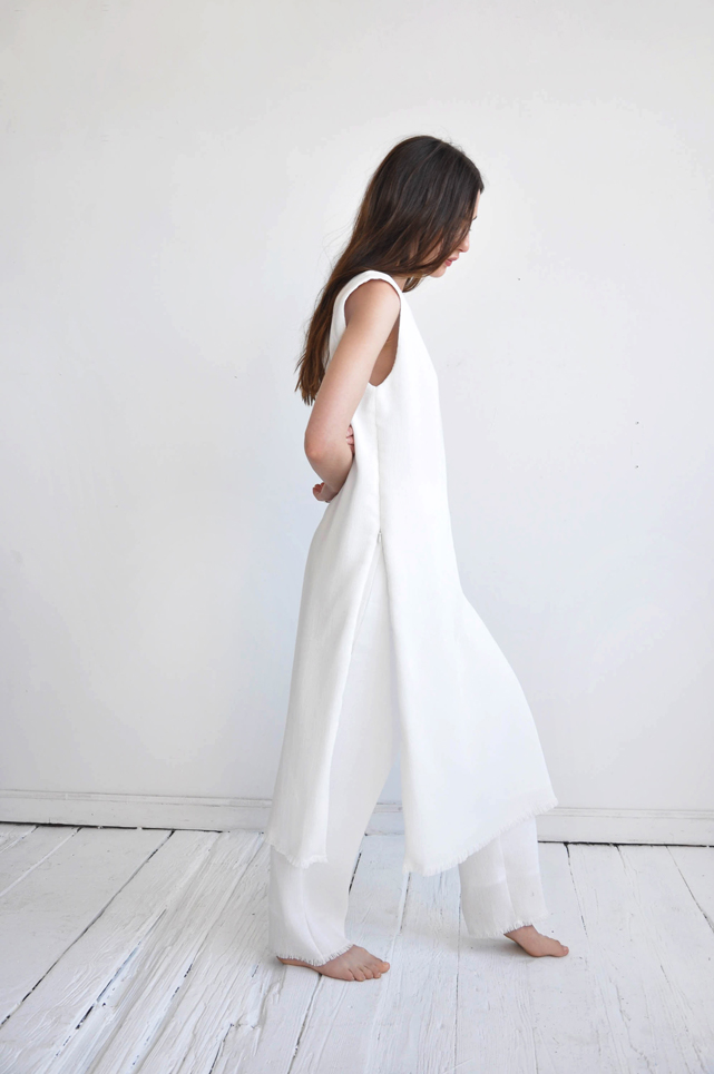 long white shift dress