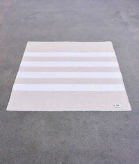 john-pawson-tekla-wool-blankets-stripe-blanket-sustainable-wool-blanket-interiors-de-smet-dossier-6