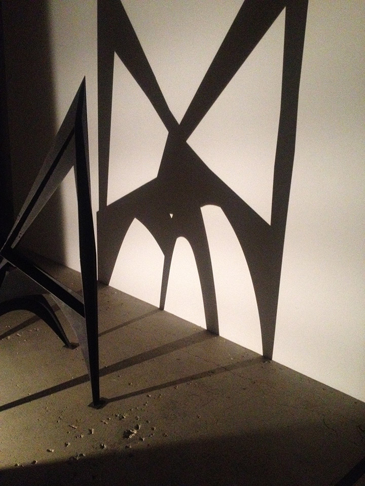 Calder-Shadows-11-de-smet-dossier