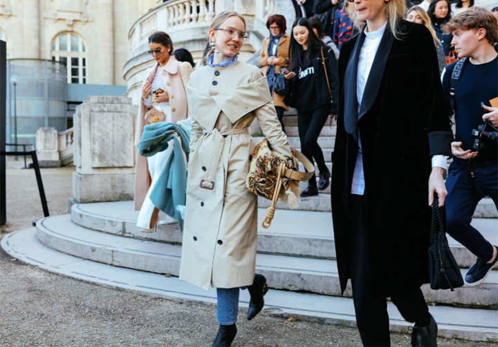 French-trench-style-paris-fashion-week-street-style-by-Phil-Oh-for-Vogue-de-smet-dossier