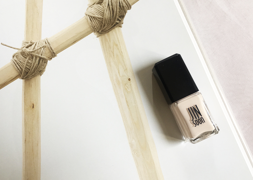 JINsoon-doux-nail-color-5-free-non-toxic-vegan-no-animal-testing-nail-polish-de-smet-dossier