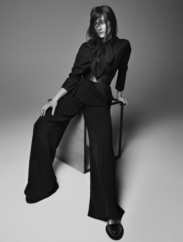 Styleby-magazine-editorial-new-suit-silhouettes-styled-by-Alexandra-Carl-3-de-smet-dossier