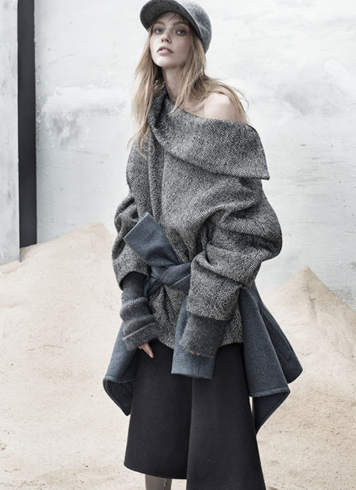 the-last-magazein-50-layers-of-gray-SASHA-PIVOVAROVA-3-de-smet-dossier