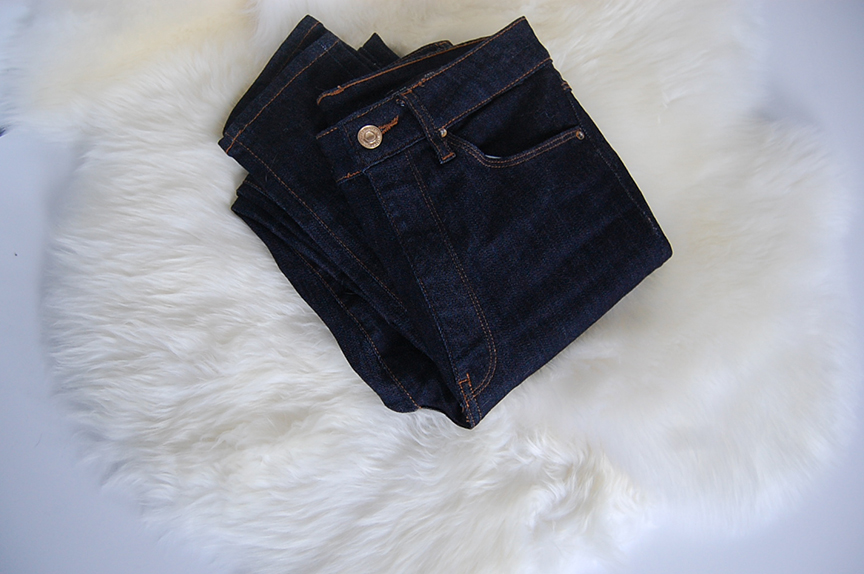 best-of-basics-raw-denim-high-waist-jeans-de-smet-dossier