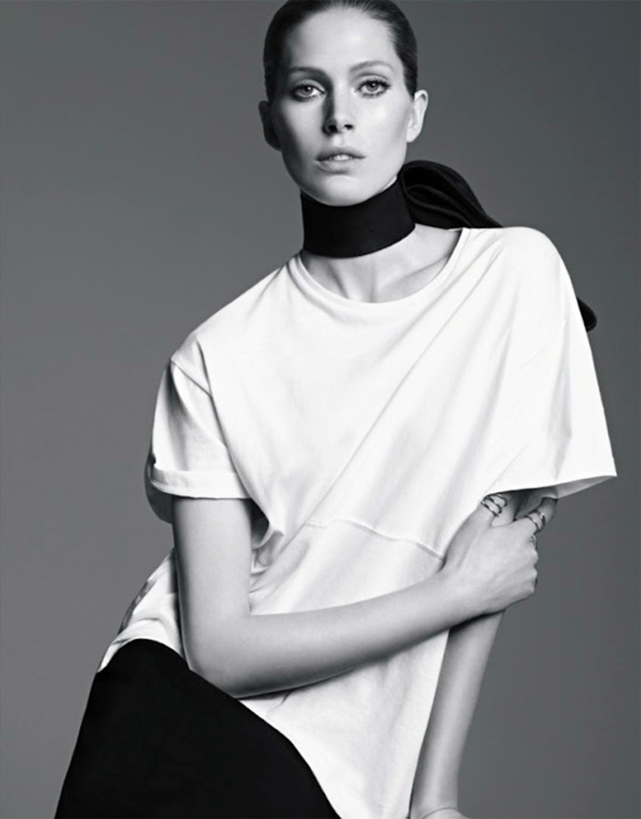 nyfw-prep-boxy-tee-and-skinny-scarf-Iselin-Steiro-for-The-Gentlewoman-Spring-2013-photographer-Karim-Sadli-de-smet-dossier