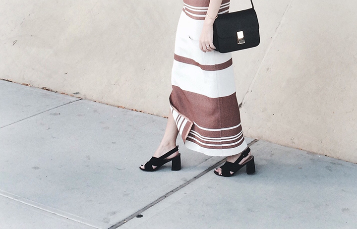 summer-staples-j.w.-anderson-stripe-dress-robert-clergerie-sandals-celine-box-bag-new-york-street-style-de-smet-dossier