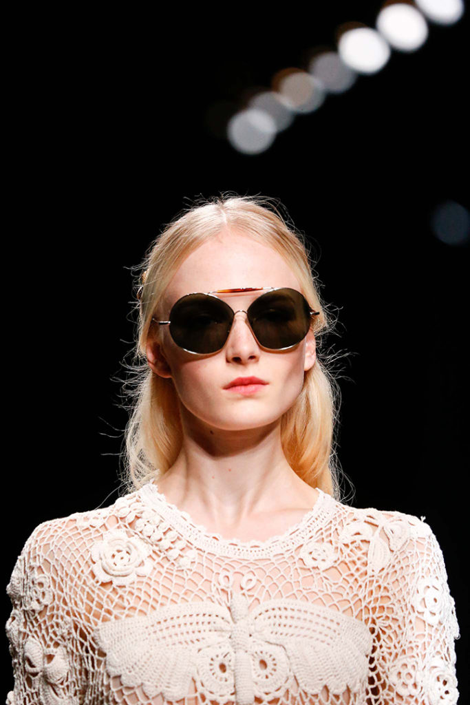 valentino-sunglasses-spring-2015-paris-fashion-week-de-smet-dossier