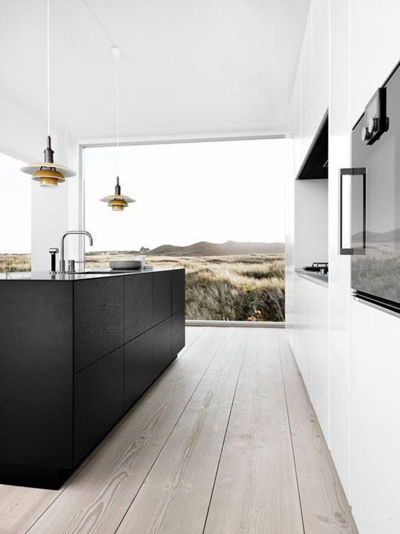 cabin-fever-black-kitchen-cabinets-minimal-modern-kitchen-interior-design-15-de-smet-dossier