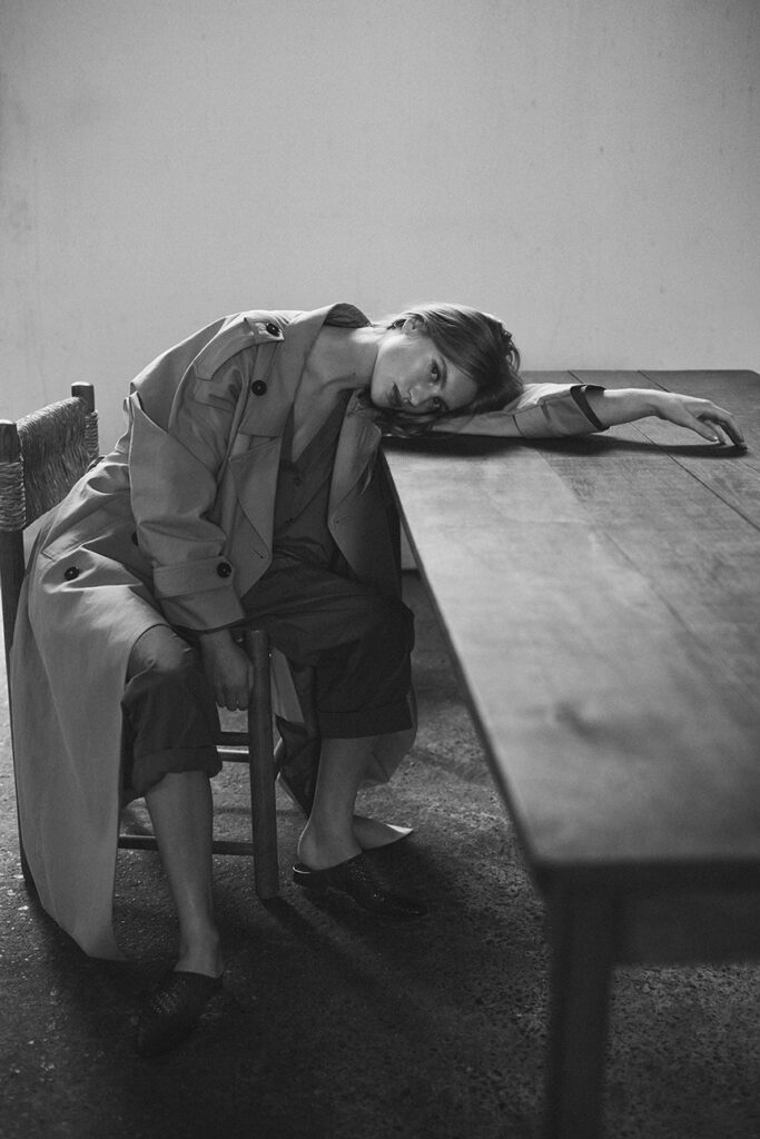 CO-PRE-FALL-21-quarantine-style-7-de-smet-dossier