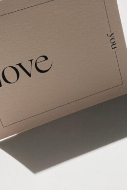 JAYMES-paper-minimal-modern-stationary-local-made-cards-8-de-smet-dossier