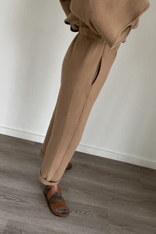 brancusi-walnut-pull-on-pant-ethical-sustainable-made-in-ny-6-desmet-nyc