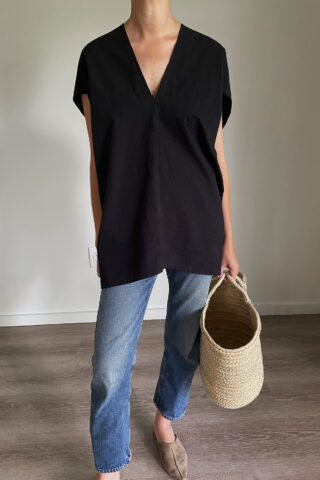 DE-SMET-Noguchi-Top-Poppyseed-Sustainable-Cotton-Top-Made-in-New-York-4